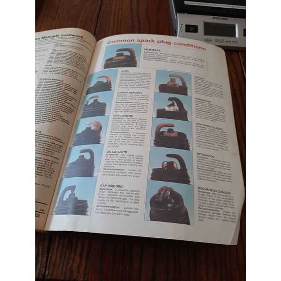 Haynes Repair Manual 1988-98 Chevrolet GMC 2WD 4WD Trucks Blazer Jimmy Tahoe Yuk - Picture 5 of 5